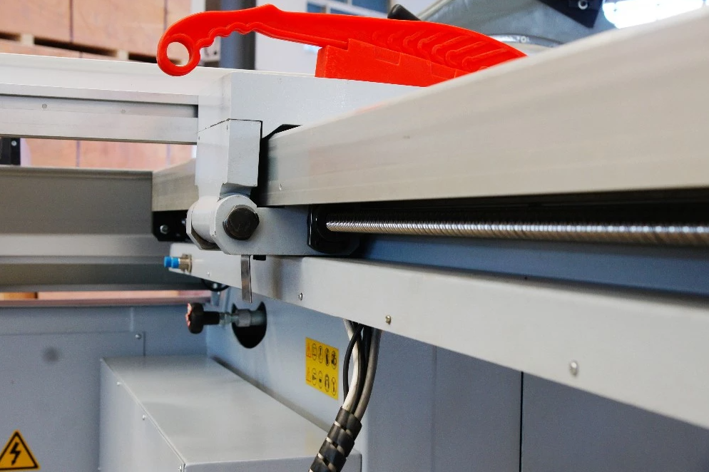 Demo Aaron 3200mm Digital Precision Panel Saw MJ-32TE Special Price